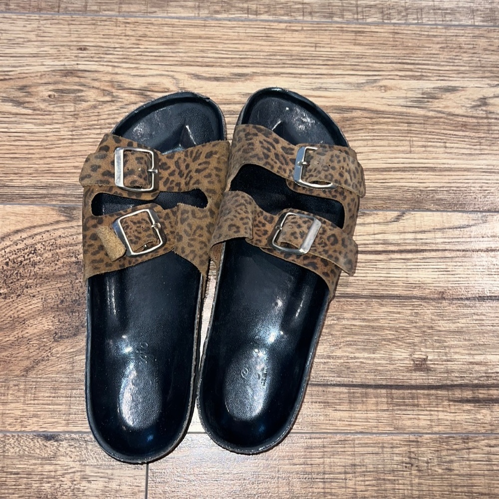 Leopard print sandals